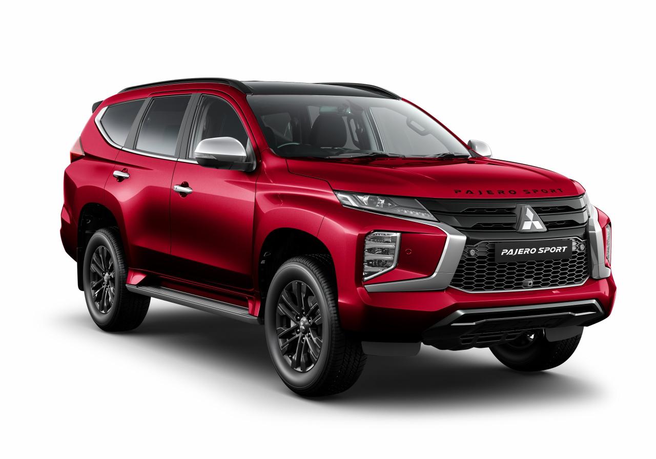 Mitsubishi Triton: Perkhidmatan yang Lebih untuk Perjalanan Jauh dengan Ladang Cendawan Atas Bumbung