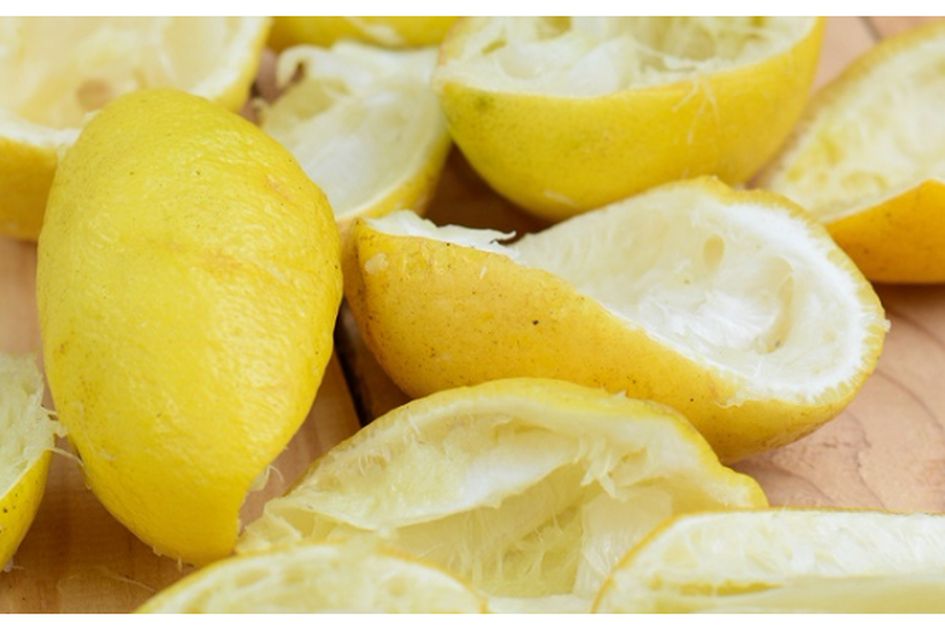 Air Lemon Kosong – Betulkah Mencerahkan Kulit?
