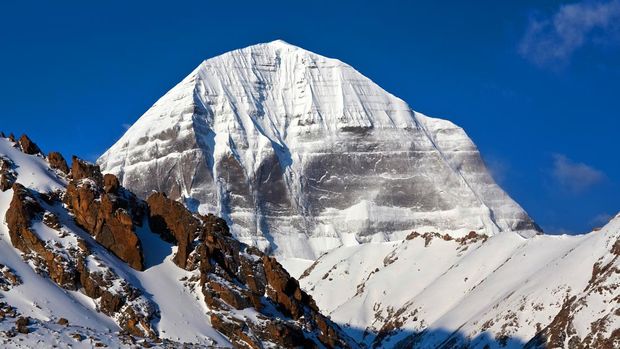 Pakaian dari Sarang Labah-labah Putih Gunung Kailash - Harga Terbaru dan Tips Menggunakannya