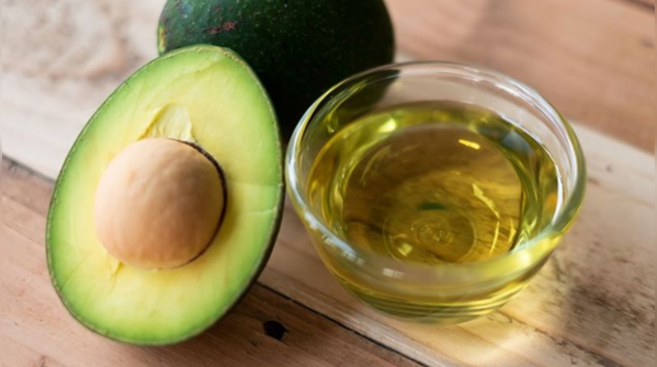 Hair Serum Homemade Dari Avokado dan Minyak Almond