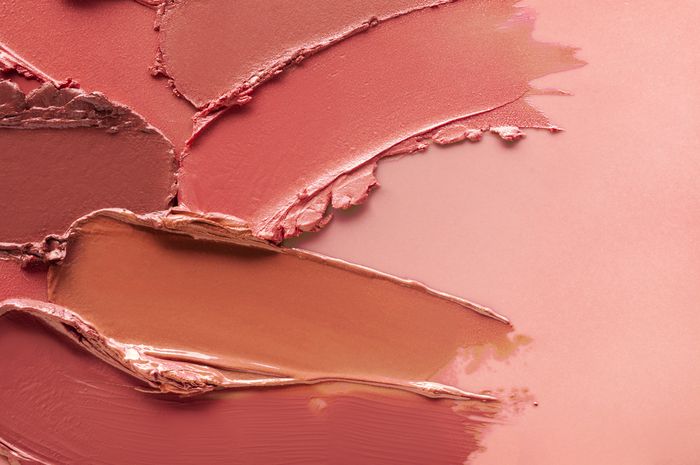 Blush On dari Rare Shell Powder di Teluk Biak: Perhiasan Alam yang Mengagumkan